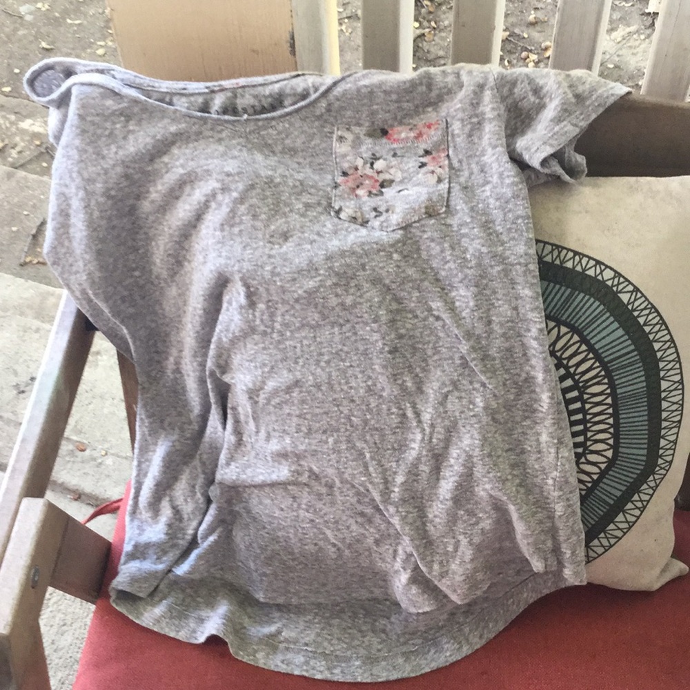 Grey bundle. - Picture 2 of 4
